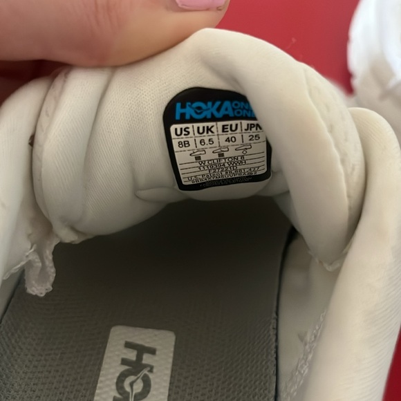 HOKA Women's Clifton 9 Running Shoes - Picture 10 of 11